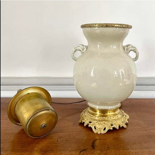 Gold Lamp in Cracked Glazed Chinese Porcelain, 1800s For Sale - Image 8 of 15