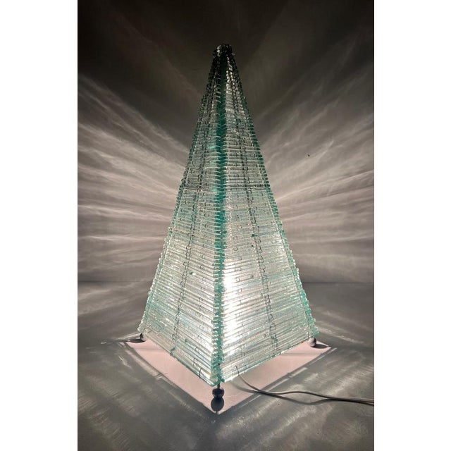 Turquoise Sculptural Pyramid Table Lamp in Glass, France, 1970s For Sale - Image 8 of 18
