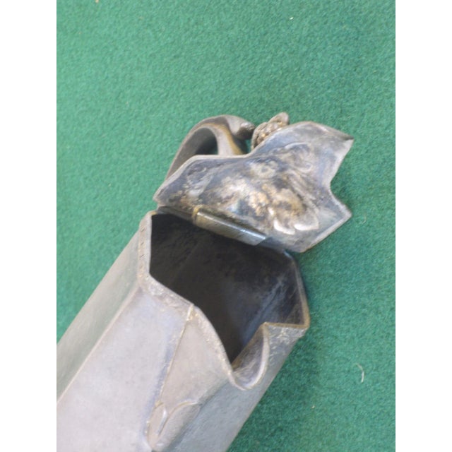 Gray 19th Century Syrup Jug W/ Lid or Creamer, American Pewter - Unmarked For Sale - Image 8 of 12