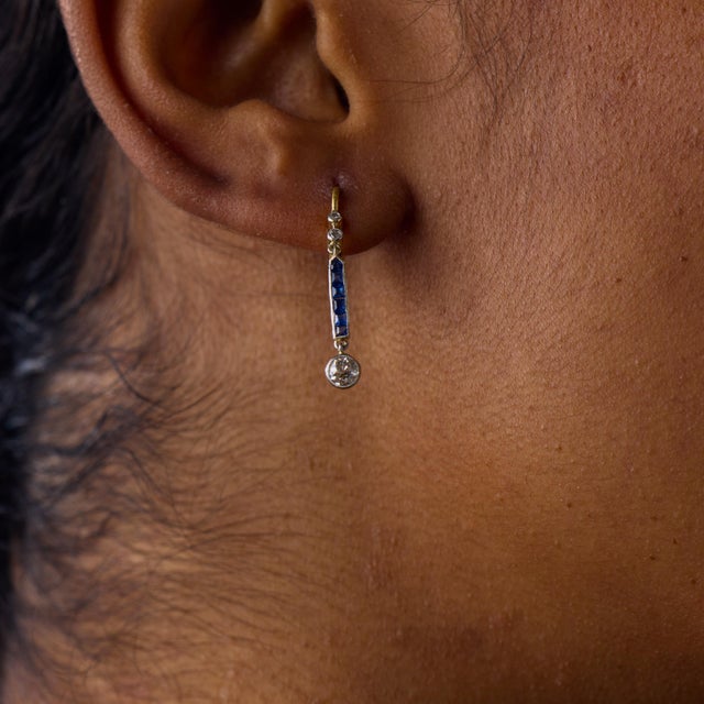 2020s Art Deco Style Diamond Sapphire 18k Yellow Gold and Platinum Drop Earrings, A Pair For Sale - Image 5 of 5