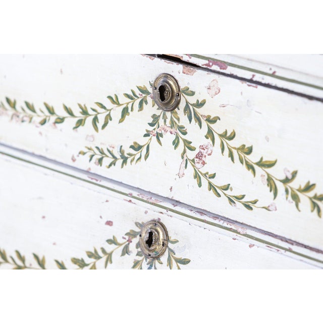 18th Century Dutch Painted Linen Press, 1750s For Sale - Image 9 of 18