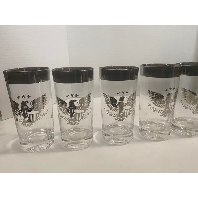 Silver Mid Century Culver Style Glasses Ice Bucket & Carrier- Set of 10 For Sale - Image 8 of 10