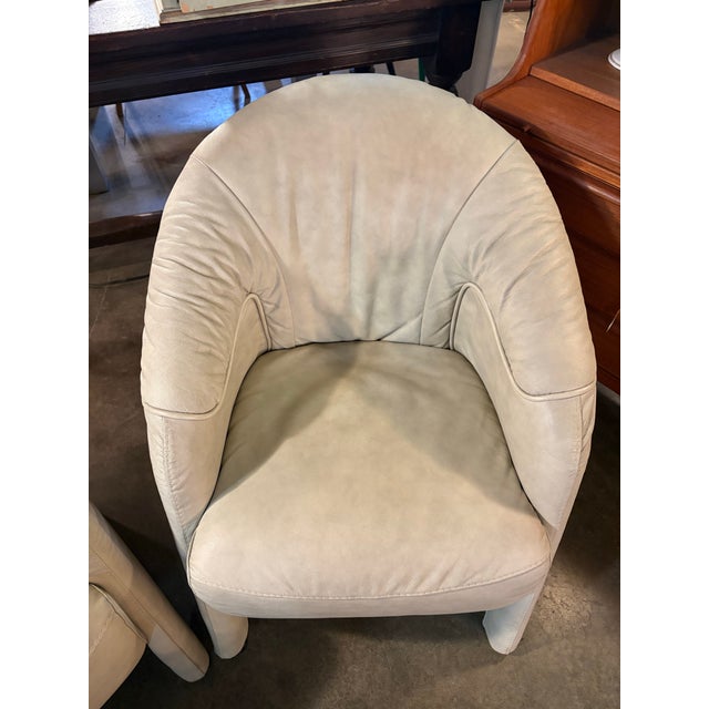 1990s Pair 1990s Post Modern Italian Leather Nicoletti Club Chairs For Sale - Image 5 of 9
