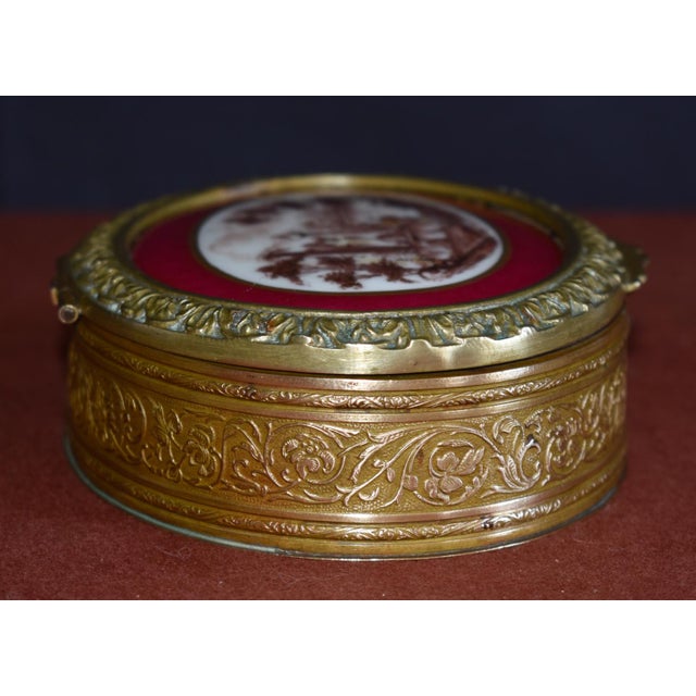 Late 19th Century Antique Brass Jewelry Box French Classical Porcelain Vignette For Sale - Image 5 of 18
