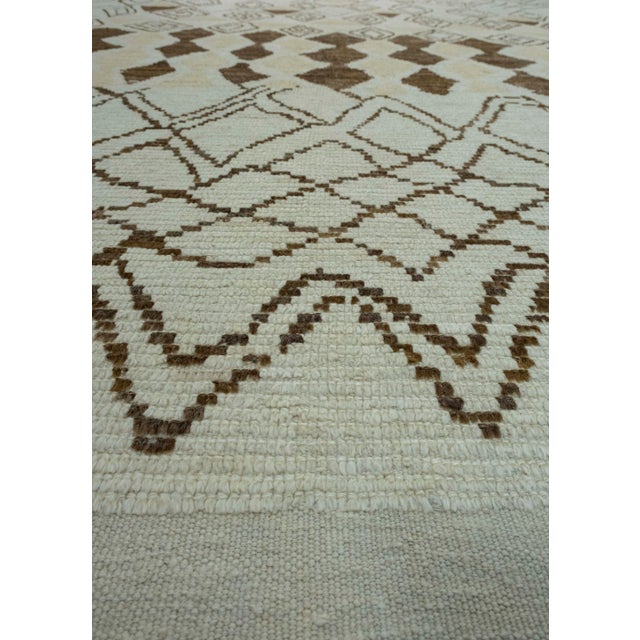 Early 21st Century Turkish Tulu Handmade Rug 8'9" x 12'9" #18628 For Sale - Image 5 of 8