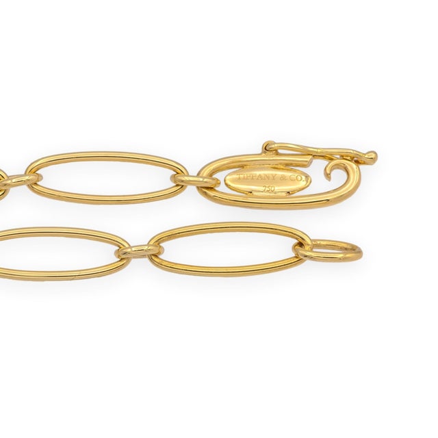 Tiffany & Co. Elsa Peretti Vintage Starfish Pendant Necklace in 18k Yellow Gold For Sale In New York - Image 6 of 9