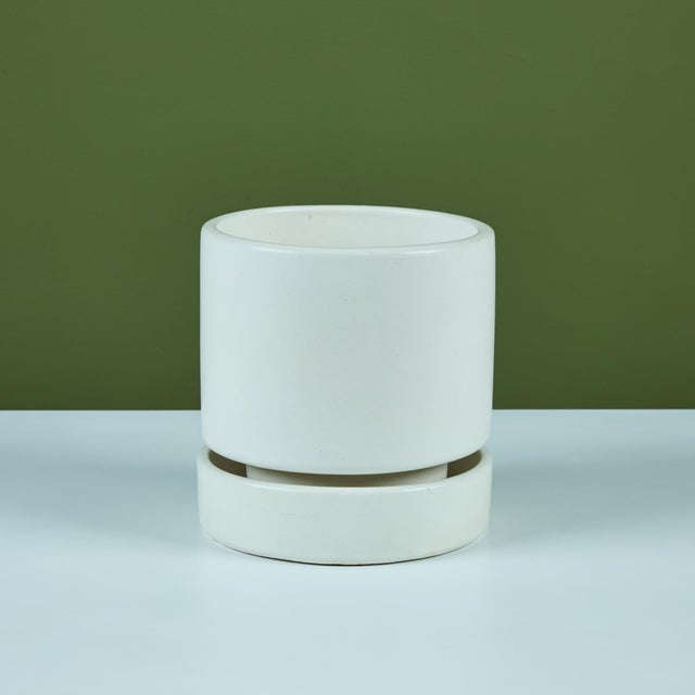 Mid 20th Century Pro/Artisan Off White Planter for Architectural Pottery For Sale - Image 5 of 12