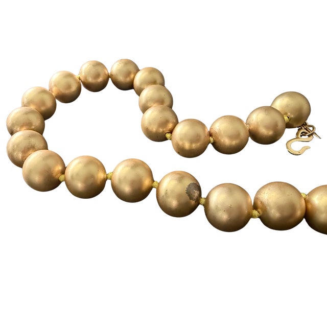 Vintage Kenneth Jay Lane KJL Chunky Matte Gold Faux Pearl Statement Necklace For Sale - Image 6 of 6