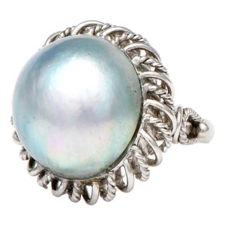 14KW Large Mabe Pearl Ring, size 6 For Sale