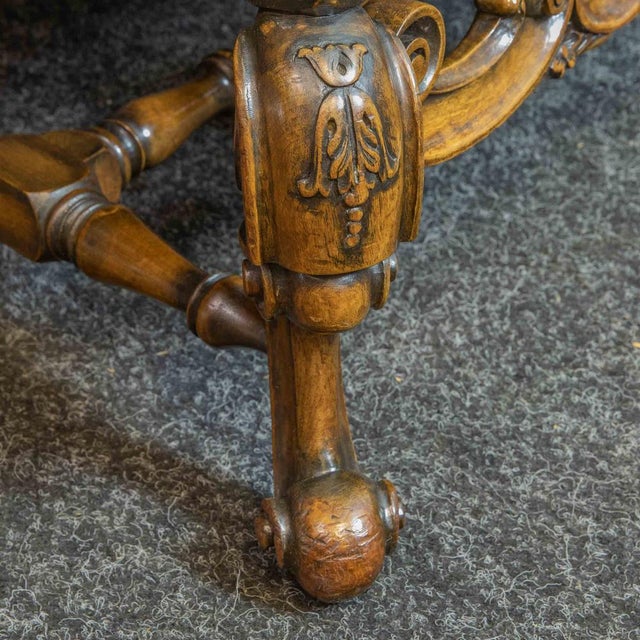 William and Mary Style Walnut Sofa, 1920s For Sale - Image 11 of 14