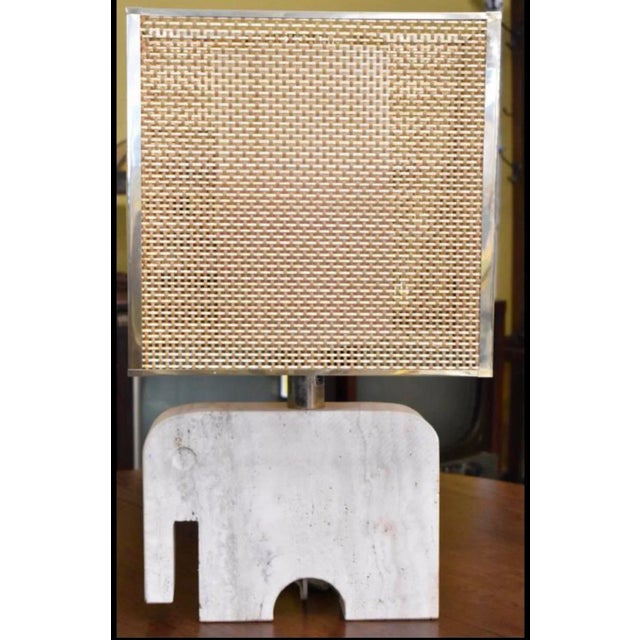 Table lamp in travertine base in the shape of an elephant by the Italian Fratelli Mannelli, 1970s.