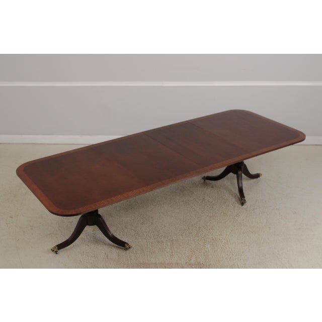 Henredon Banded Mahogany Dining Room Table For Sale - Image 13 of 17