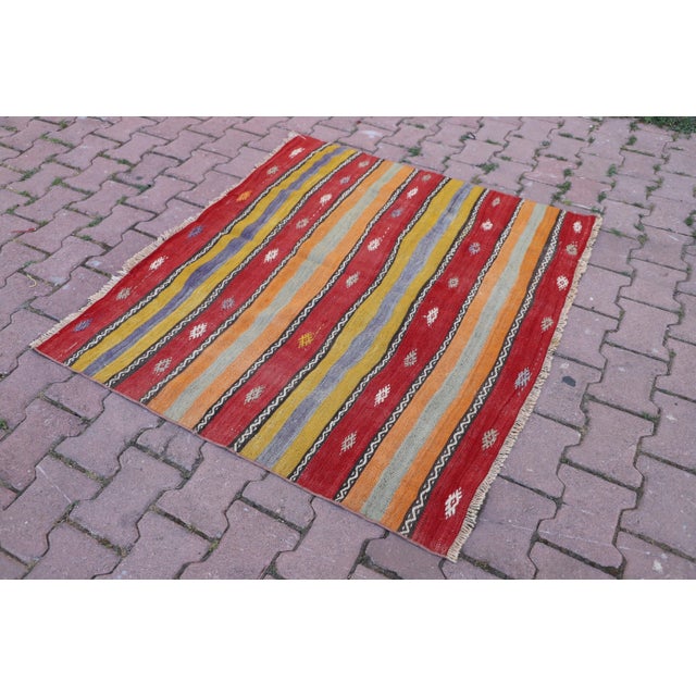 Size: 3.9 x 4.3 ft ( 115 x 130 cm) 45 x 51 inches Color: Organic Natural Dye ( Red,Yellow,Black,White ) Material: 100%...