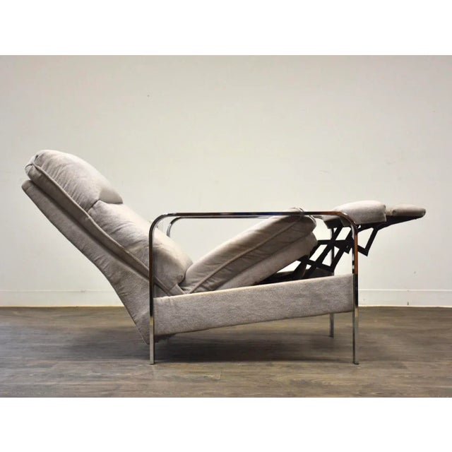 Milo Baughman Grey Chrome Lounge Chair Recliner For Sale In Boston - Image 6 of 12