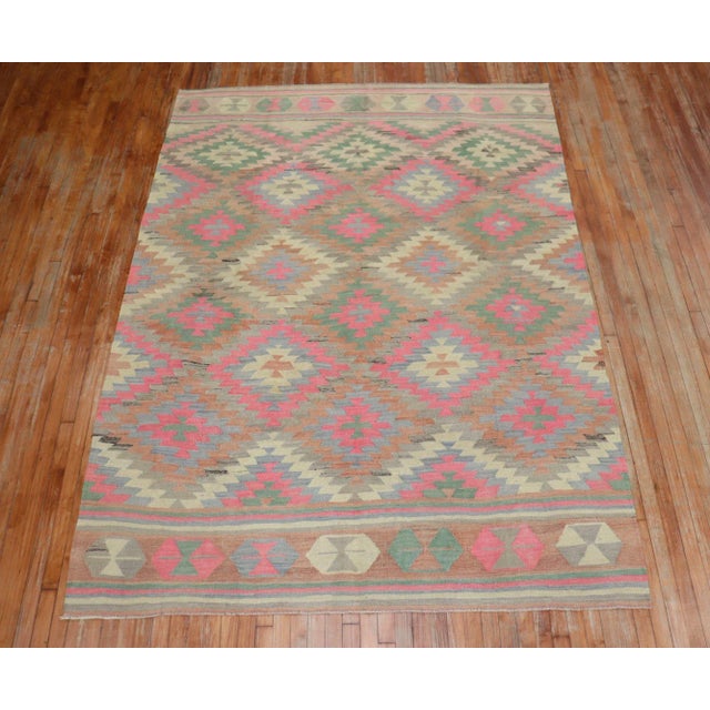 1940s Vintage Bright Pink Turkish Kilim - 6'8" x 9'3" For Sale - Image 5 of 10