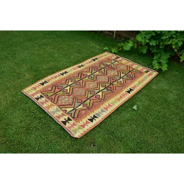 Size: 3.5 x 5.4 ft (106 x 166 cm) 41.7 x 65.4 inches Color: multi Material: 100% Wool Fast Shipping: Delivery in 3-5...