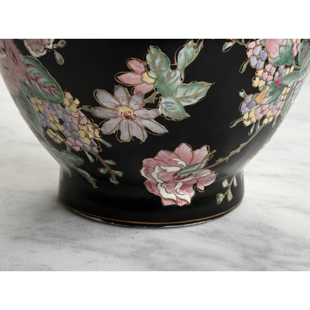 Chinese Export Famille Noire Hand-Painted Floral Vase For Sale - Image 4 of 11