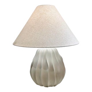 Organic Modern Matte White Wavy Porcelain Javary Table Lamp For Sale