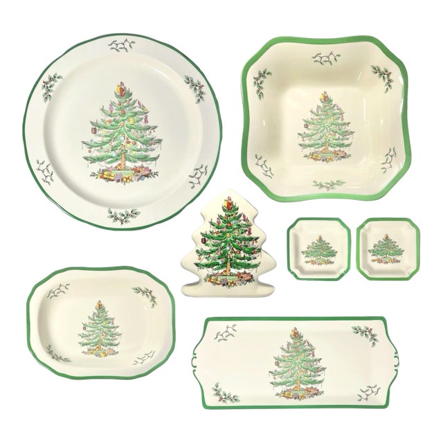 Spode “Christmas Tree” 7-Piece Ceramic Dinnerware Serving Hostess Set For Sale