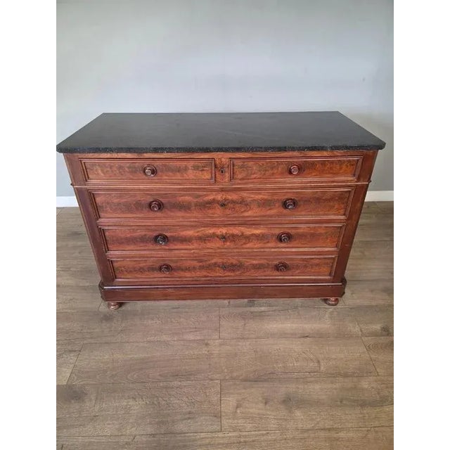 French Victorian Mahogany Chest of Drawers with Marble Top For Sale - Image 11 of 11