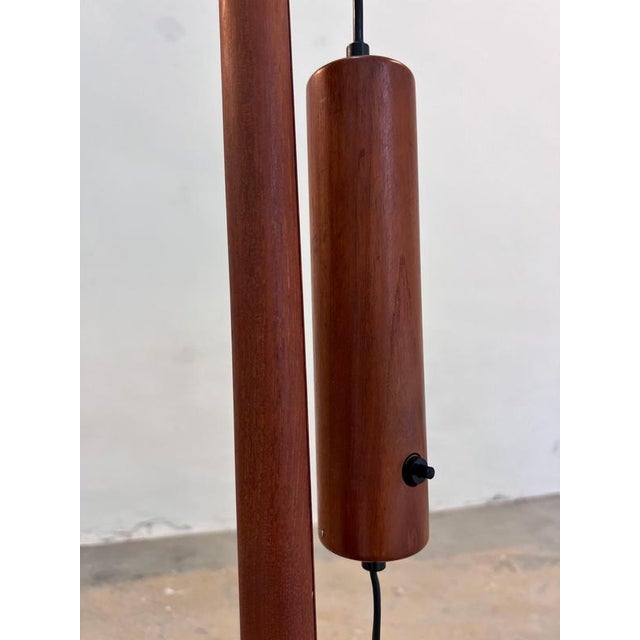 Floor Lamp with Adjustable Arm and Counterweight, Denmark, 1970s For Sale - Image 5 of 11