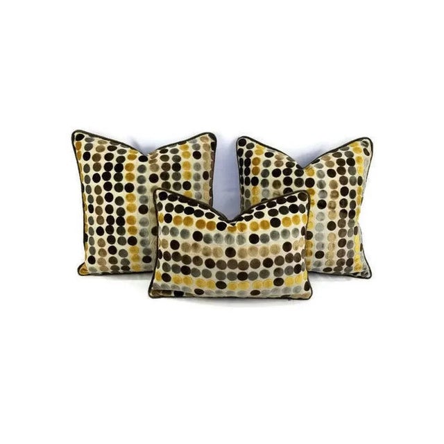 Contemporary Groundworks Avery Dot With Glant Symphony Velvet Lumbar Pillow Cover For Sale - Image 3 of 6