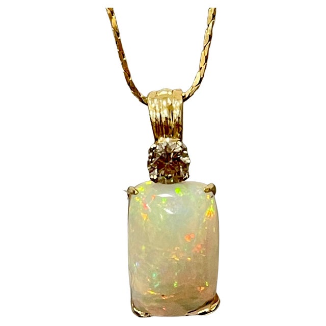 7 Ct Ethiopian Opal & Diamond Pendant / Necklace 14 Karat + 14 Kt Gold Chain For Sale - Image 15 of 18