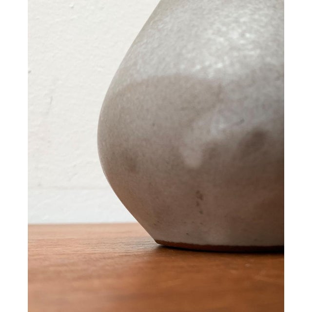 Mid-Century Minimalist WGP West German Pottery Carafe Vase from Marschner Kunsttöpferei, 1960s For Sale - Image 11 of 15