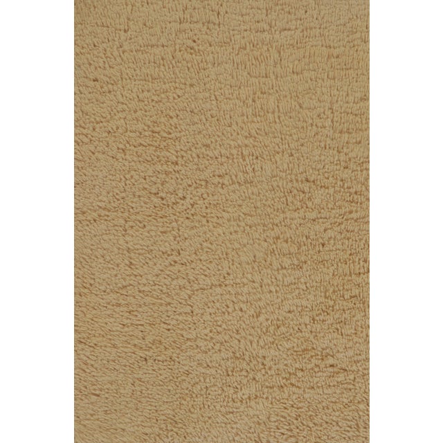 Vintage Turkish Tulu Rug, Beige Field With Brown Border in Soft Pile - Rug & Kilim For Sale In New York - Image 6 of 8