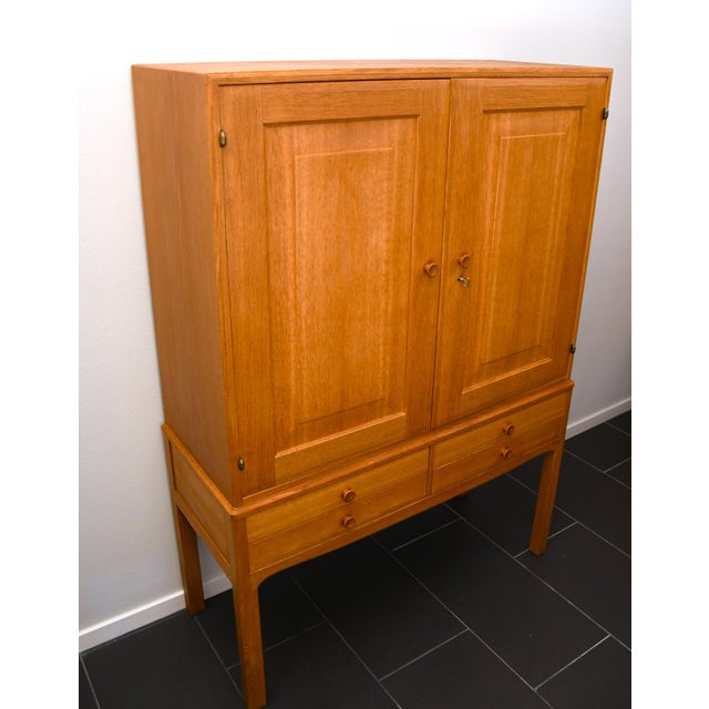 Carl Malmsten Swedish Oak Cabinet by Carl Malmsten for Carl Löfving & Söner Ab, 1970s For Sale - Image 4 of 12