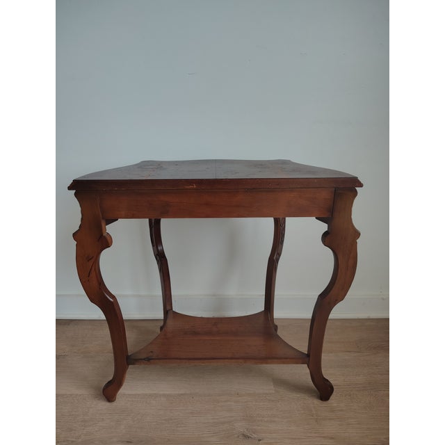 Vintage 1930s Petite French Provincial Carved Console Table by Eureka Parlor Mfg. Co. For Sale - Image 4 of 10