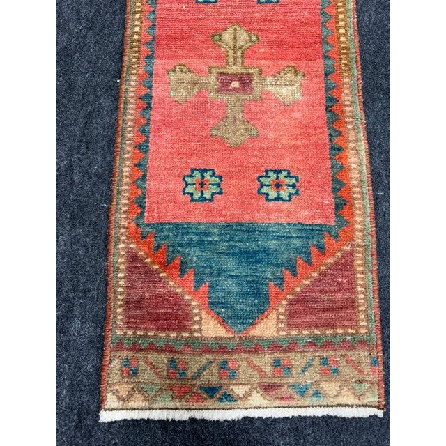 Contemporary Turkish Yastik Rug 1'2" x 2'10" For Sale - Image 3 of 5