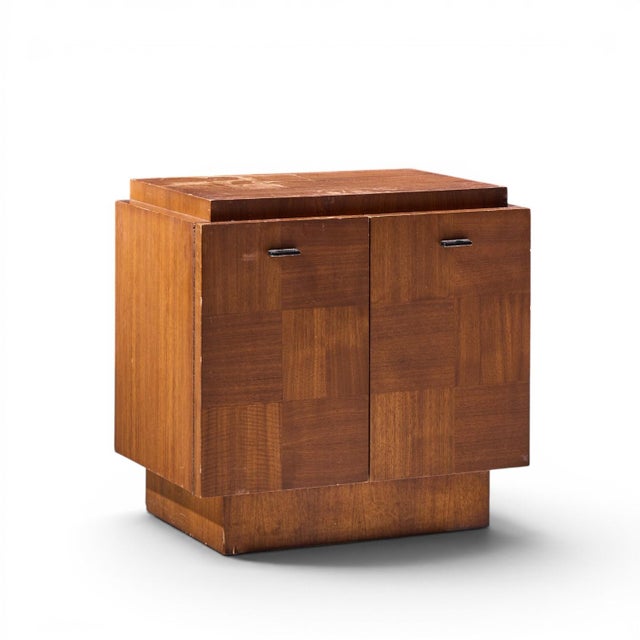 Lane Brutalist Mid Century Walnut Nightstands - Pair For Sale In Chicago - Image 6 of 11