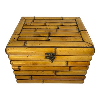 Vintage Bamboo Jewelry Box or Keepsake Chest in Natural Bamboo, Asian-Inspired For Sale