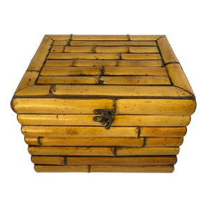 Vintage Bamboo Jewelry Box or Keepsake Chest in Natural Bamboo, Asian-Inspired