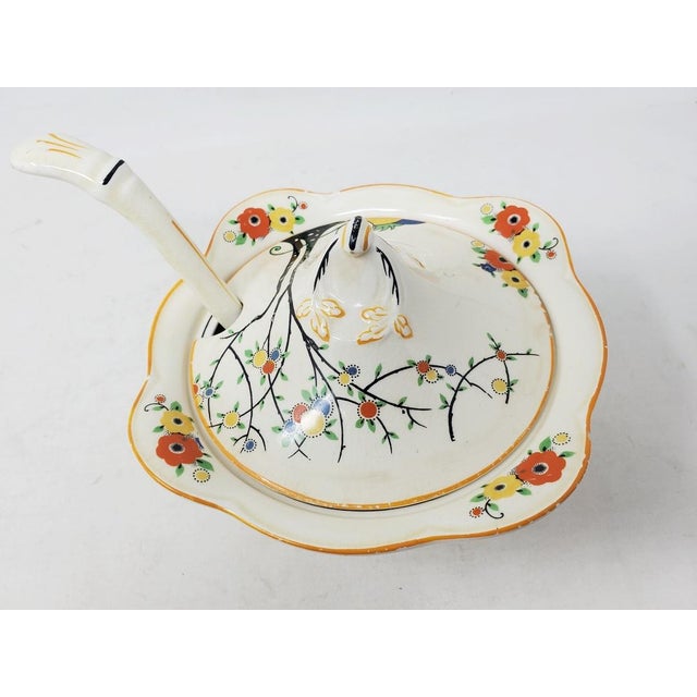 Vintage 1930s Woods Ivory Ware Sauce or Gravy Bowl With Ladle and Lid For Sale In Los Angeles - Image 6 of 18