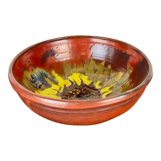 1990s Sunflower Art Pottery Bowl Hand-Made by Lea Allen Gebauer For Sale