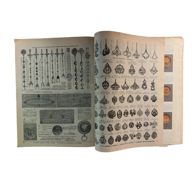 French Antique French Decorative Ornament, Arts, Jewelry, Clocks & Metalwork Catalog, Fabriques G. Tribaudeau, Besançon, 1913–1914 For Sale - Image 3 of 12