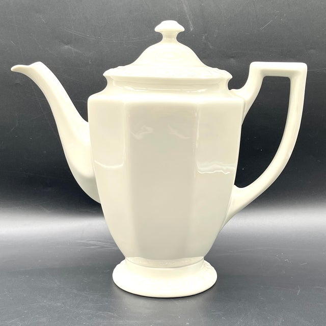 Maria White Porcelain Coffee Service from Rosenthal, 1940s, Set of 27 For Sale - Image 15 of 18