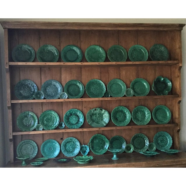 Late 19th Century Choisy-le-Roi Green Majolica Olive Plate For Sale - Image 4 of 5