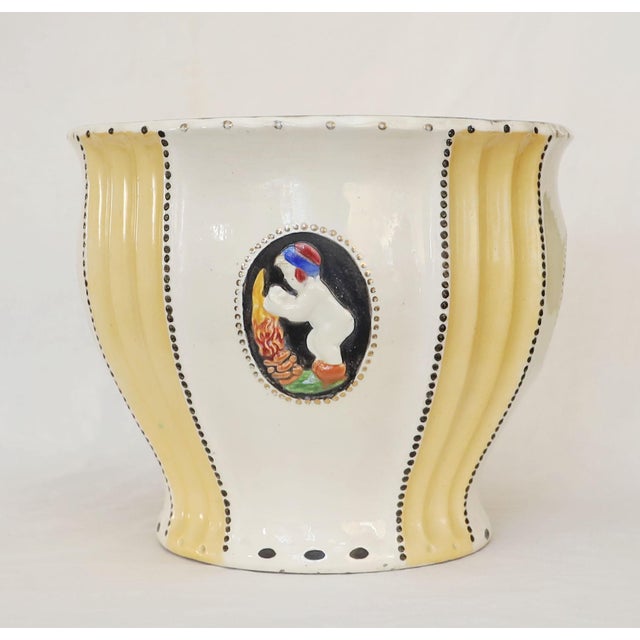 Art Nouveau Flower Pot Large flower pot, produced circa 1910/20 Porcelain – Majolica and Faience Factory Julius Dressler...