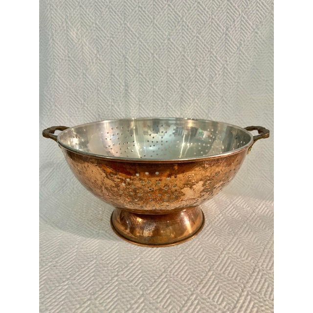 Vintage French Style Footed Copper Colander With Brass Handles – European Farmhouse Kitchen Decor For Sale - Image 11 of 11