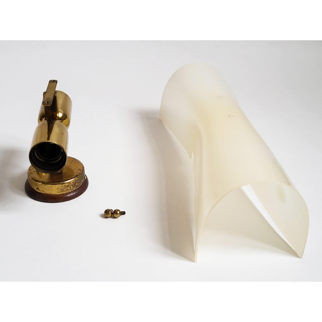 Mid-Century Modern Acrylic and Brass Wall Light, 1950s For Sale - Image 9 of 12