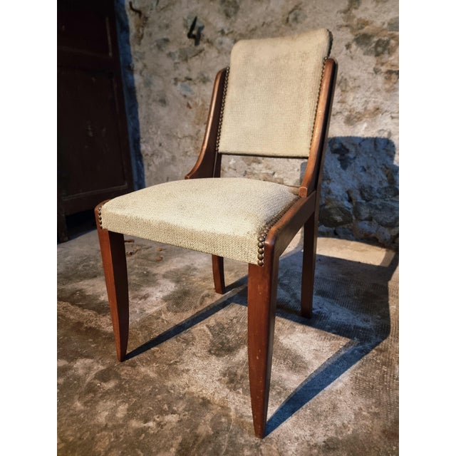 Mid-Century French Walnut Dining Chairs in Light Taupe Upholstery, 1950s, Set of 5 For Sale - Image 4 of 18