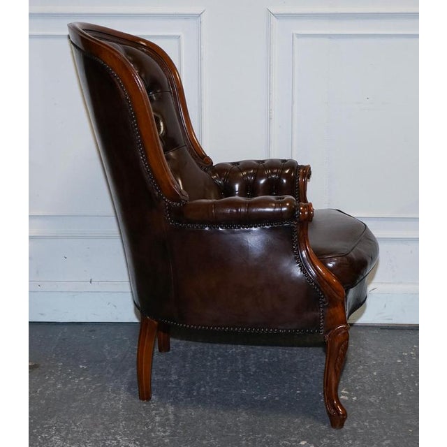 Set of Victorian Chesterfield Armchair and Ottoman in Dyed Leather For Sale - Image 9 of 18