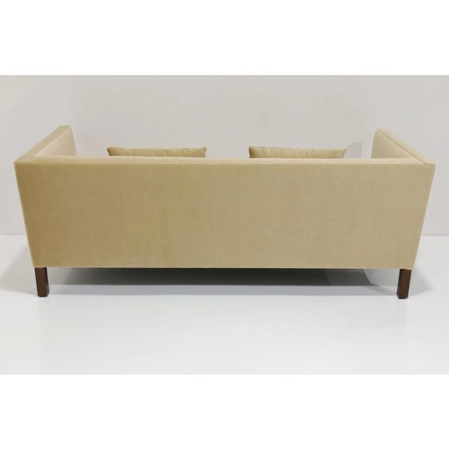 Dunbar Furniture Mid-20th Century Tuxedo Sofa by Edward Wormley for Dunbar in Mohair Upholstery For Sale - Image 4 of 8