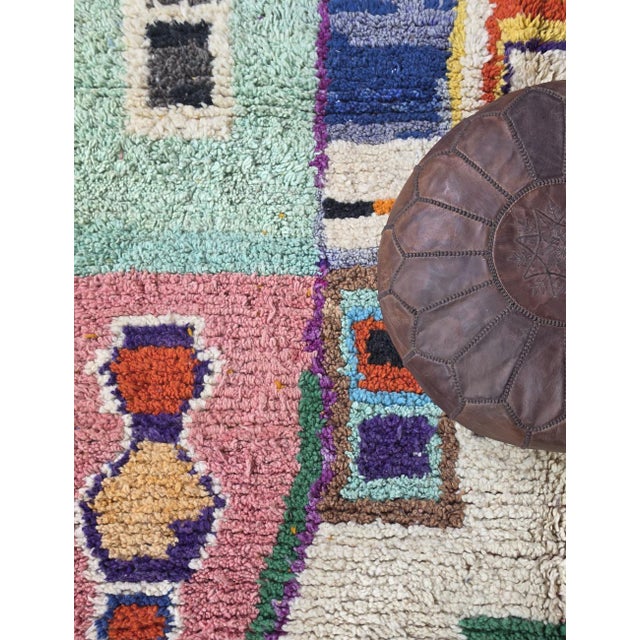 Textile Moroccan Color-Block Patchwork Design Rug - 9.4 X 5.9 Ft For Sale - Image 7 of 8