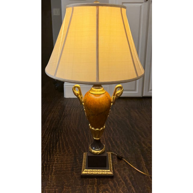 Chelsea House Inc Vintage Neoclassical Swan-Handle Urn Table Lamp With Original Shade For Sale - Image 4 of 10