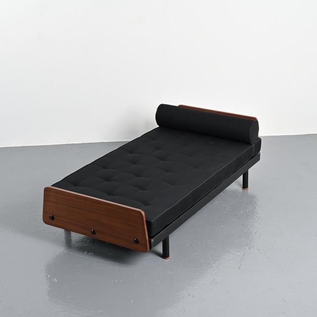 Mid-Century Modern Scal Bed by Jean Prouvé for Steph Simon, 1960s For Sale - Image 3 of 15