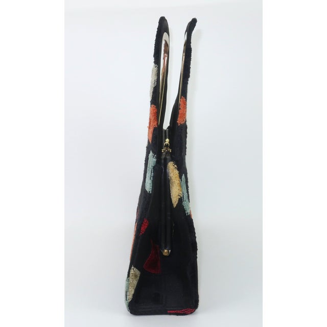 Lewis Black Cut Velvet Mod Handbag With Geometric Pattern, 1960's For Sale - Image 4 of 13